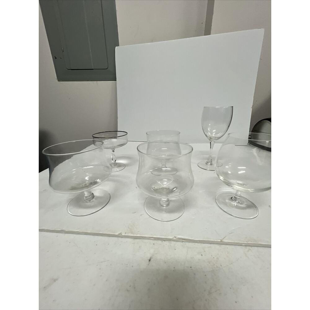 Pottery Barn cocktail & wine glass lot of 6